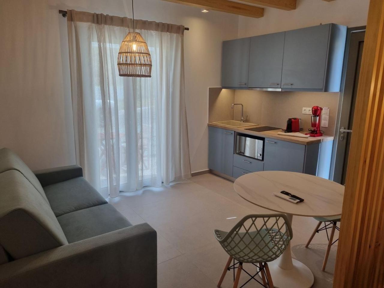 Achilli Apartments İskiri Dış mekan fotoğraf